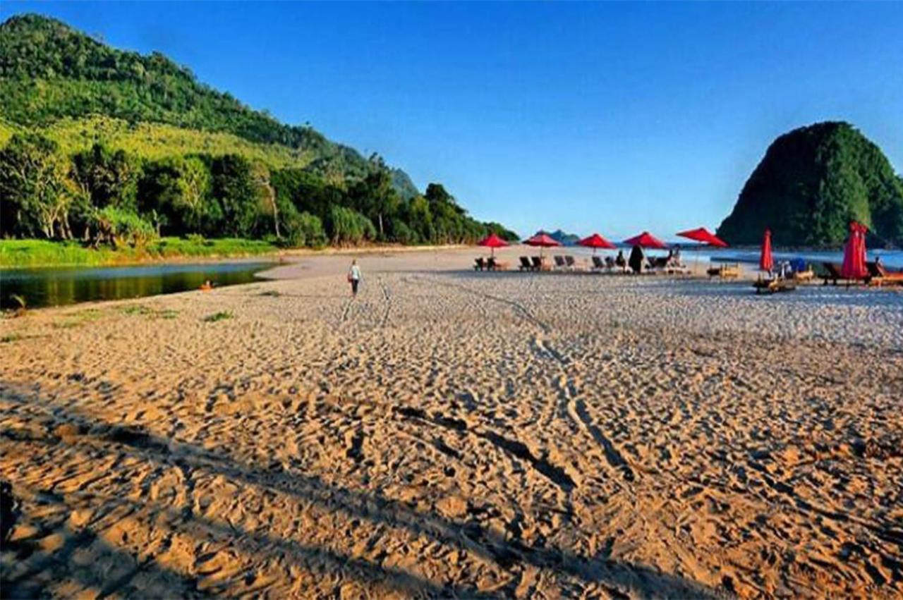 The Wisma Pulau Merah Pasanggaran Buitenkant foto