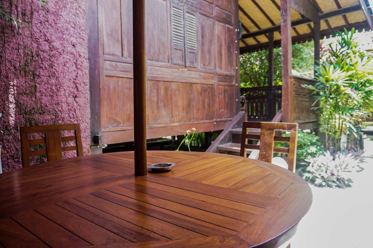 The Wisma Pulau Merah Pasanggaran Buitenkant foto