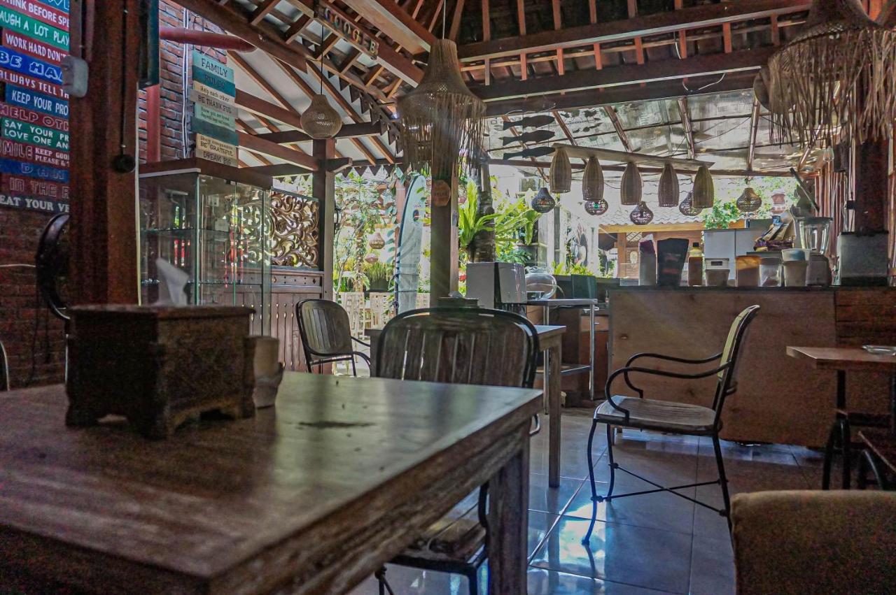 The Wisma Pulau Merah Pasanggaran Buitenkant foto