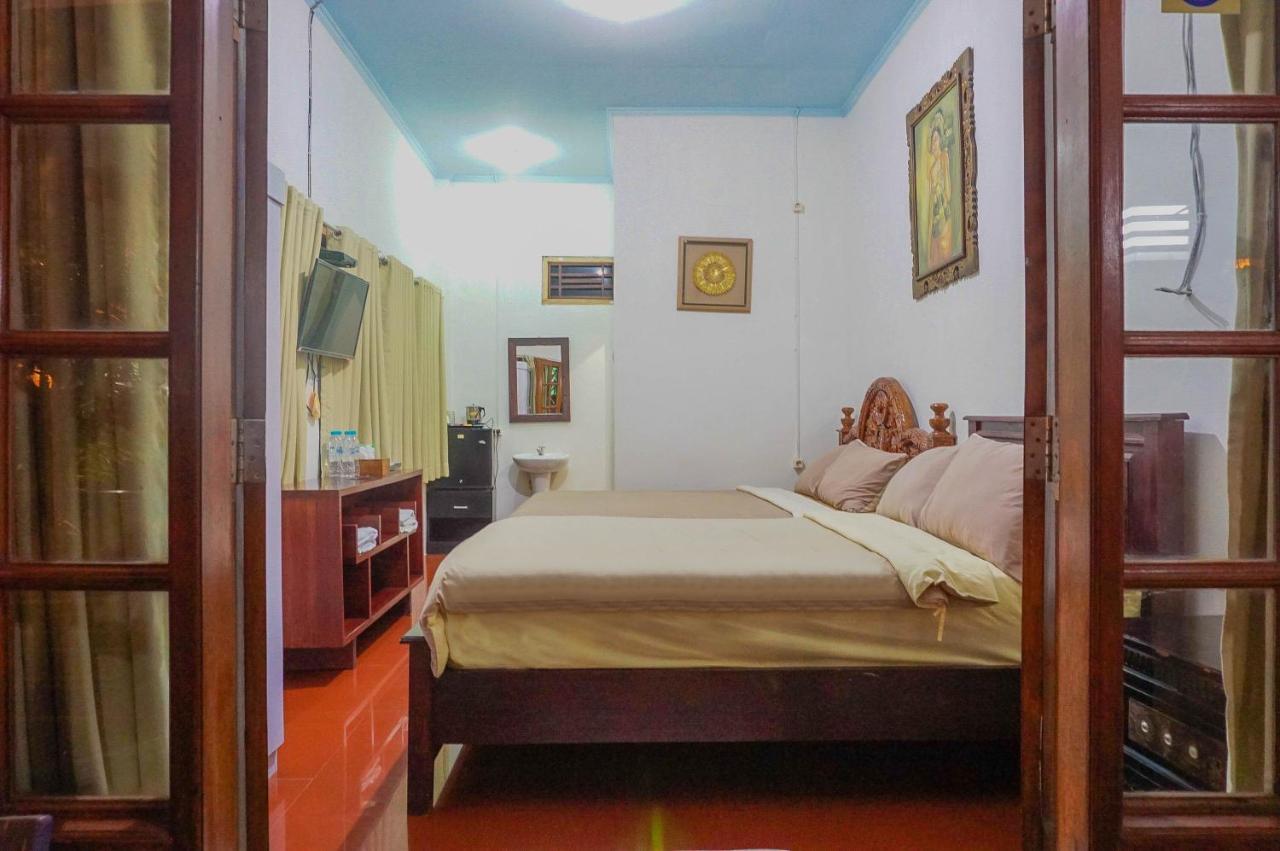 The Wisma Pulau Merah Pasanggaran Buitenkant foto